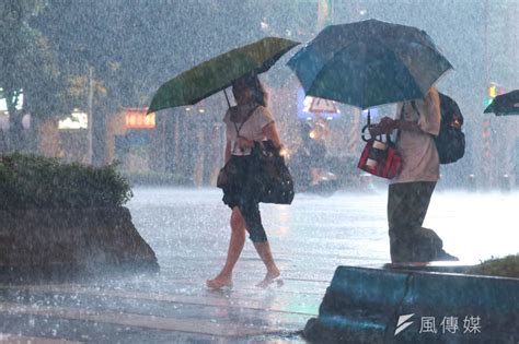 會不會下雨|一周天氣預報》周末會不會下雨、颱風會不會來台灣？蘭恩中颱明。